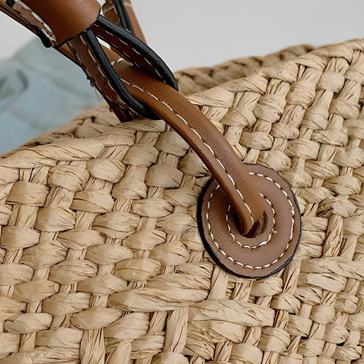 Sac cabas tressé minimaliste en paille