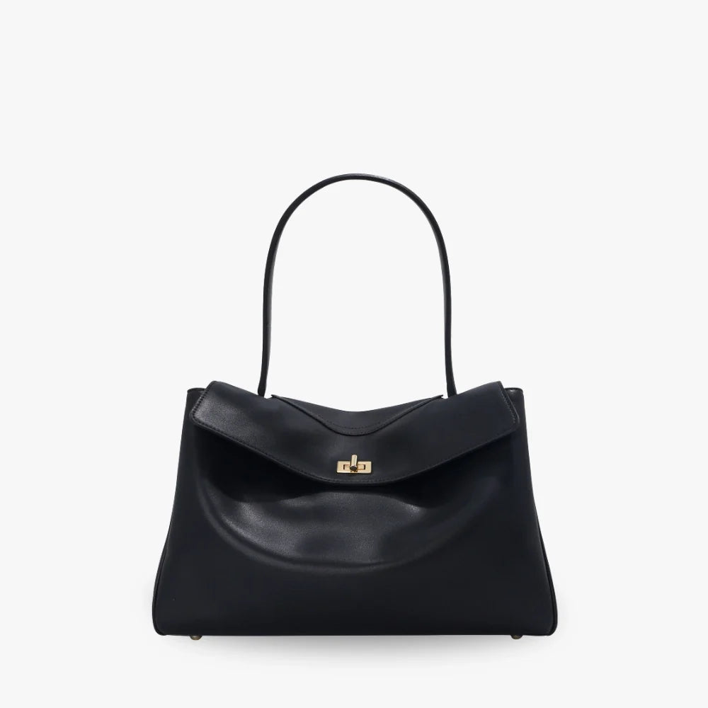 Sac à main en cuir véritable à rabat et fermoir doré
