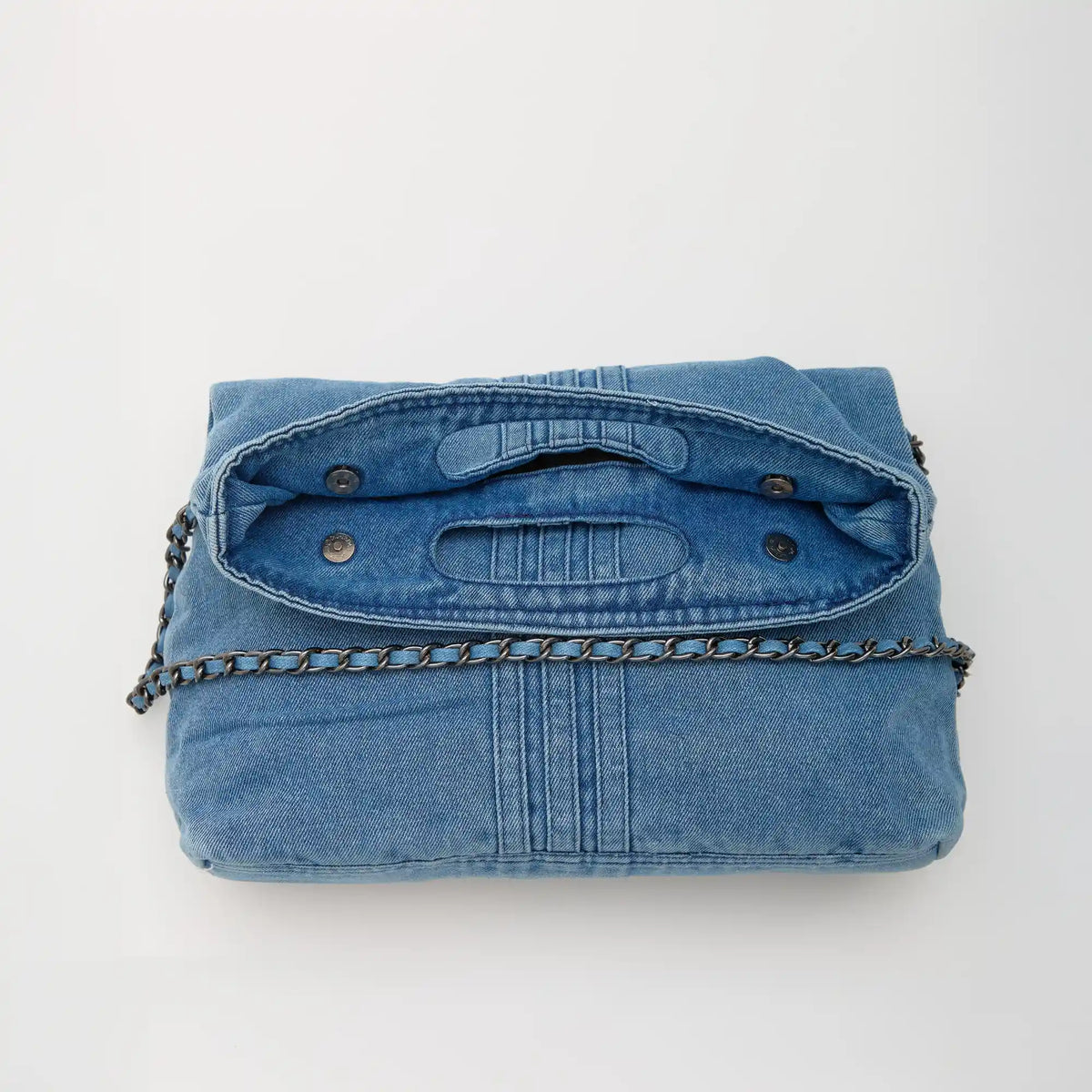 Grand sac à main en jean recyclé à anses chaîne