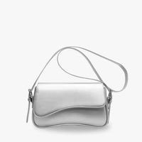 Petit sac bandoulière à rabat en simili cuir