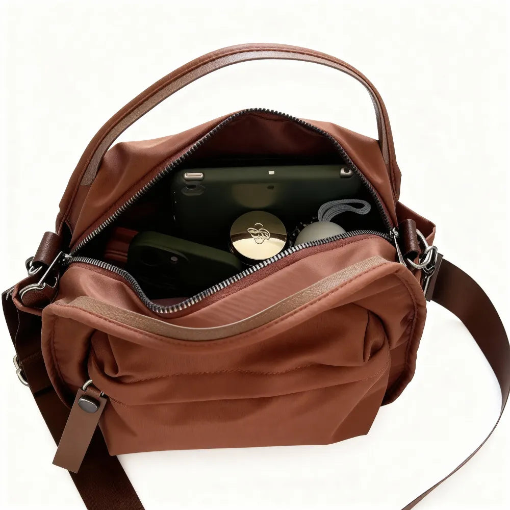 Sac bandoulière léger en nylon déperlant
