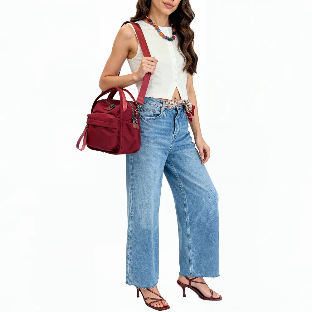 Sac bandoulière léger en nylon déperlant