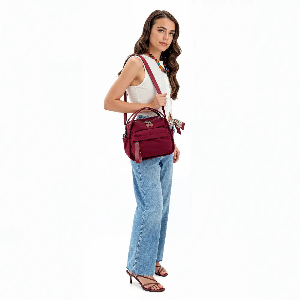 Sac bandoulière léger en nylon déperlant