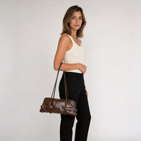 Sac à main brillant à ceinture décorative