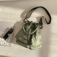 Sac seau bandoulière en nylon à cordon