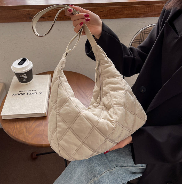 Sac bandoulière matelassé en nylon à motif losange