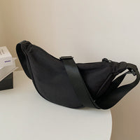 Sac bandoulière minimaliste en nylon