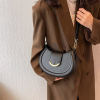 Petit sac bandoulière en simili cuir avec anse courte