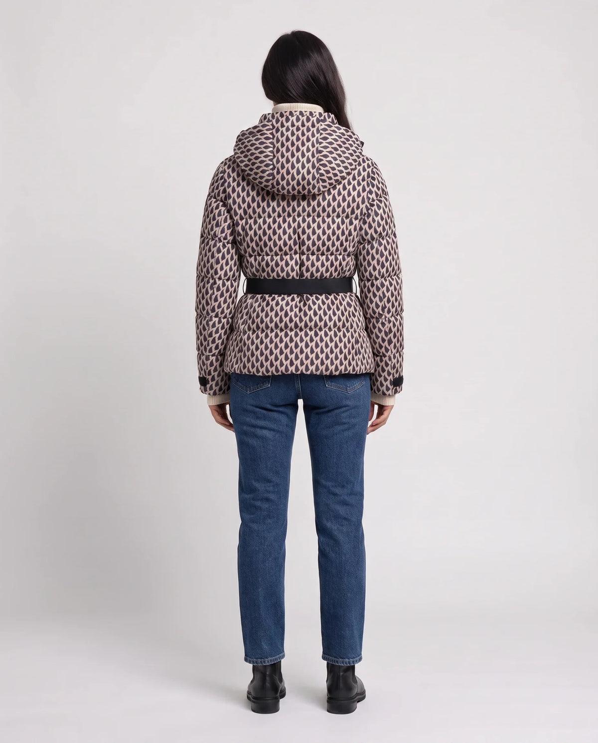 Doudoune cintrée à ceinture et capuche