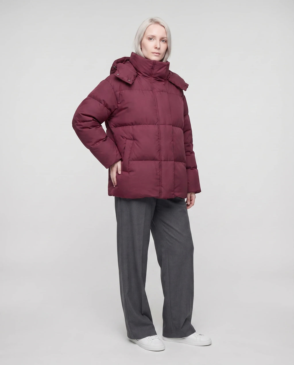 Doudoune oversize à col haut et capuche amovible