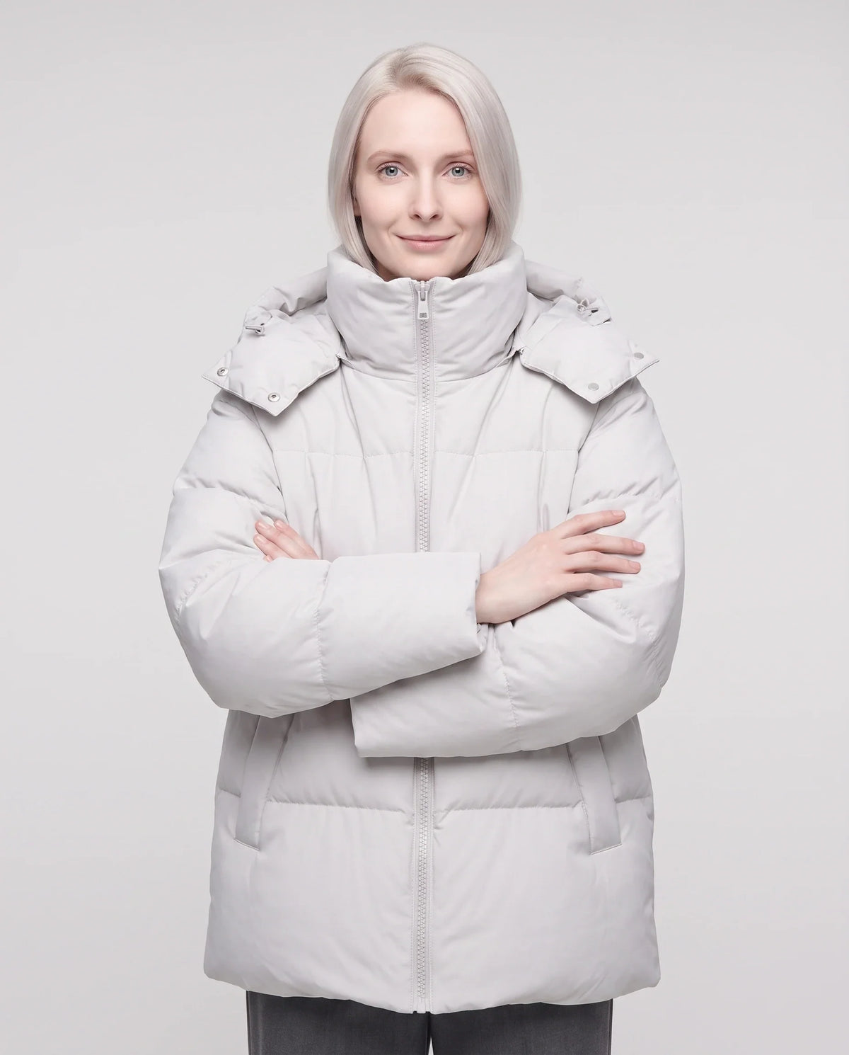 Doudoune oversize à col haut et capuche amovible