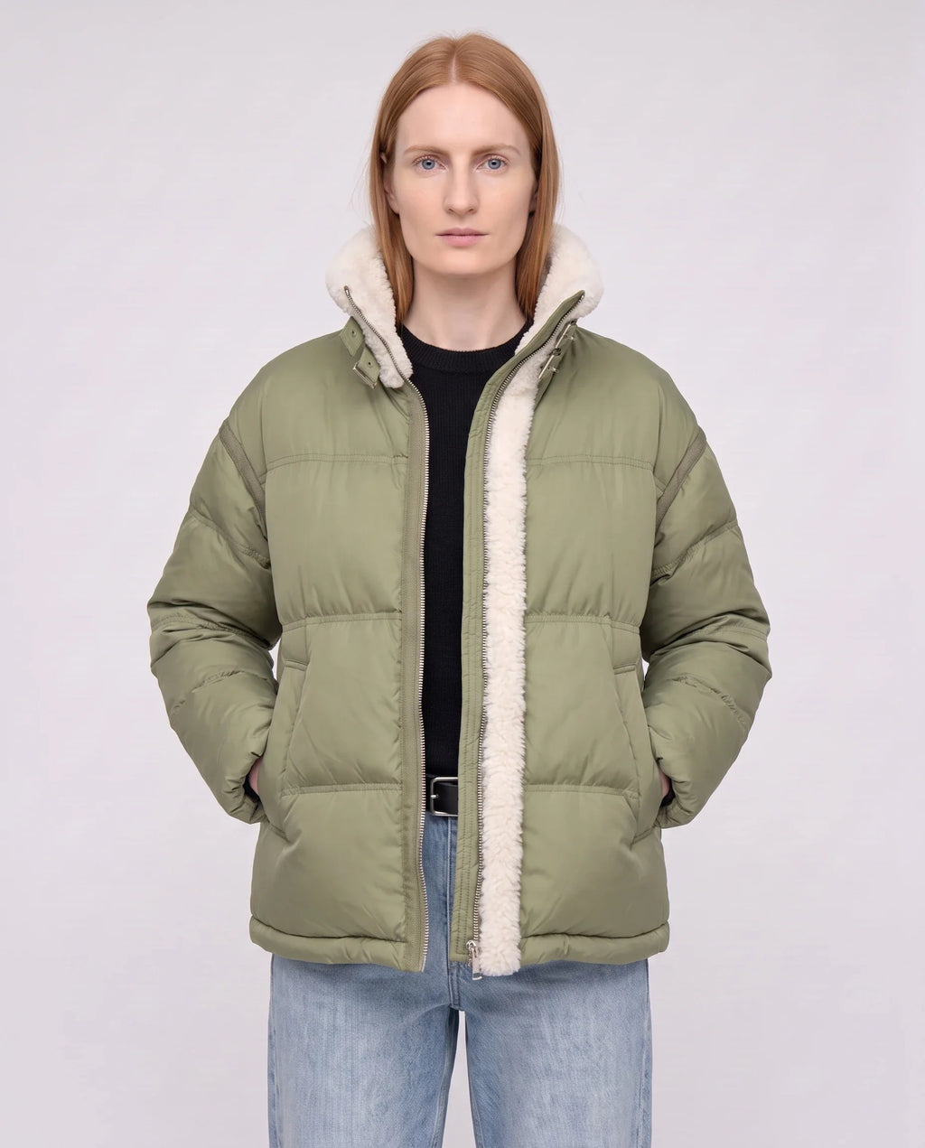 Doudoune courte oversize bordée sherpa