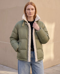 Doudoune courte oversize bordée sherpa