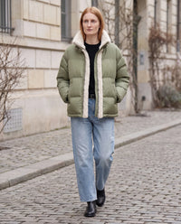 Doudoune courte oversize bordée sherpa