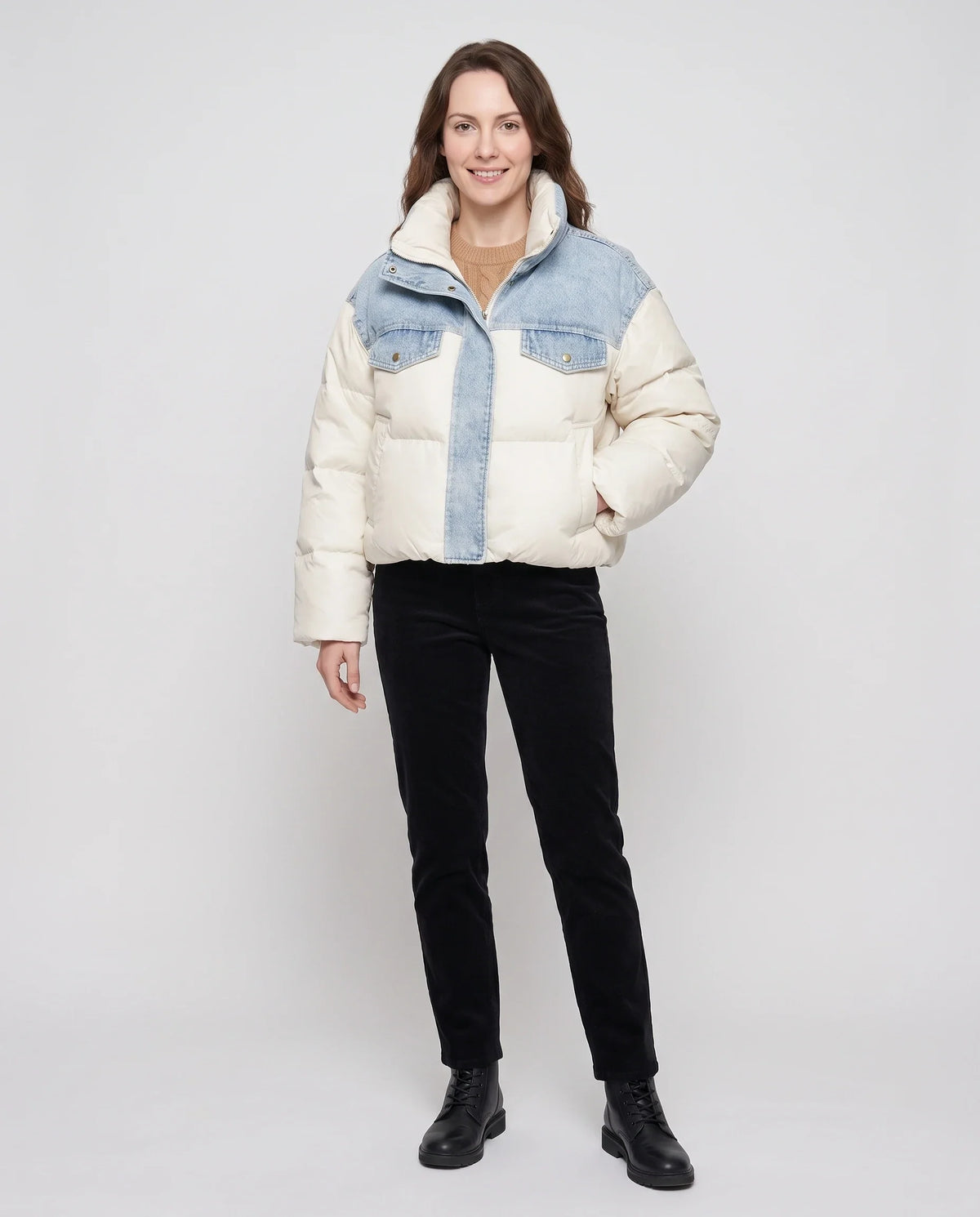 Doudoune courte oversize à empiècements denim