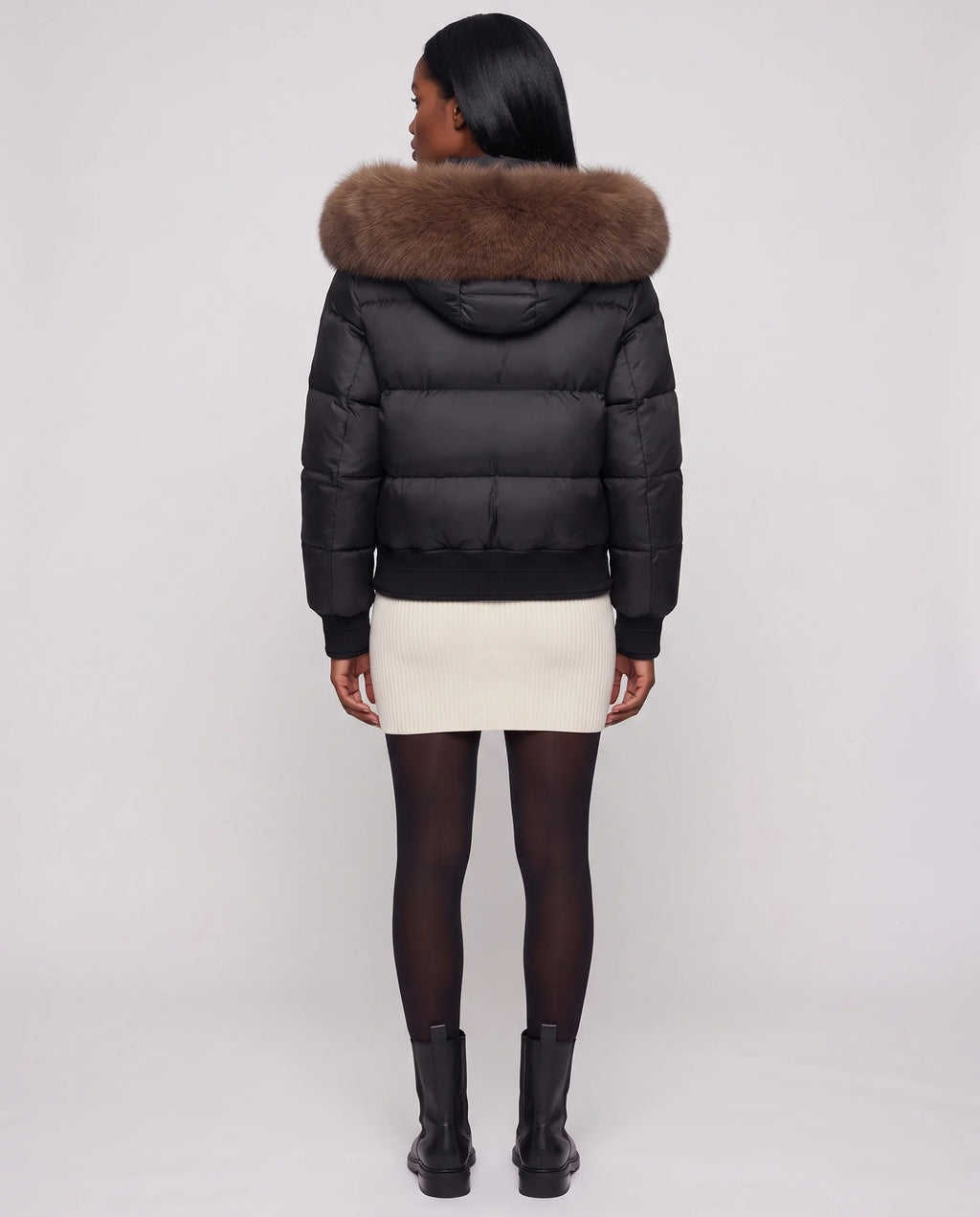 Doudoune courte blouson à capuche fausse fourrure
