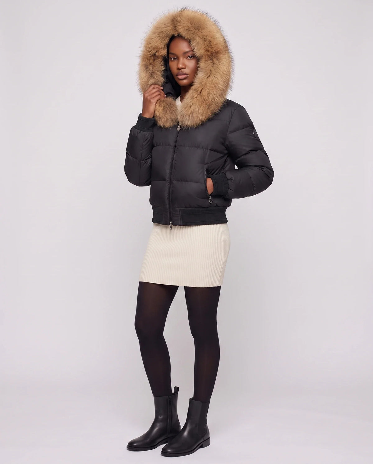 Doudoune courte blouson à capuche fausse fourrure