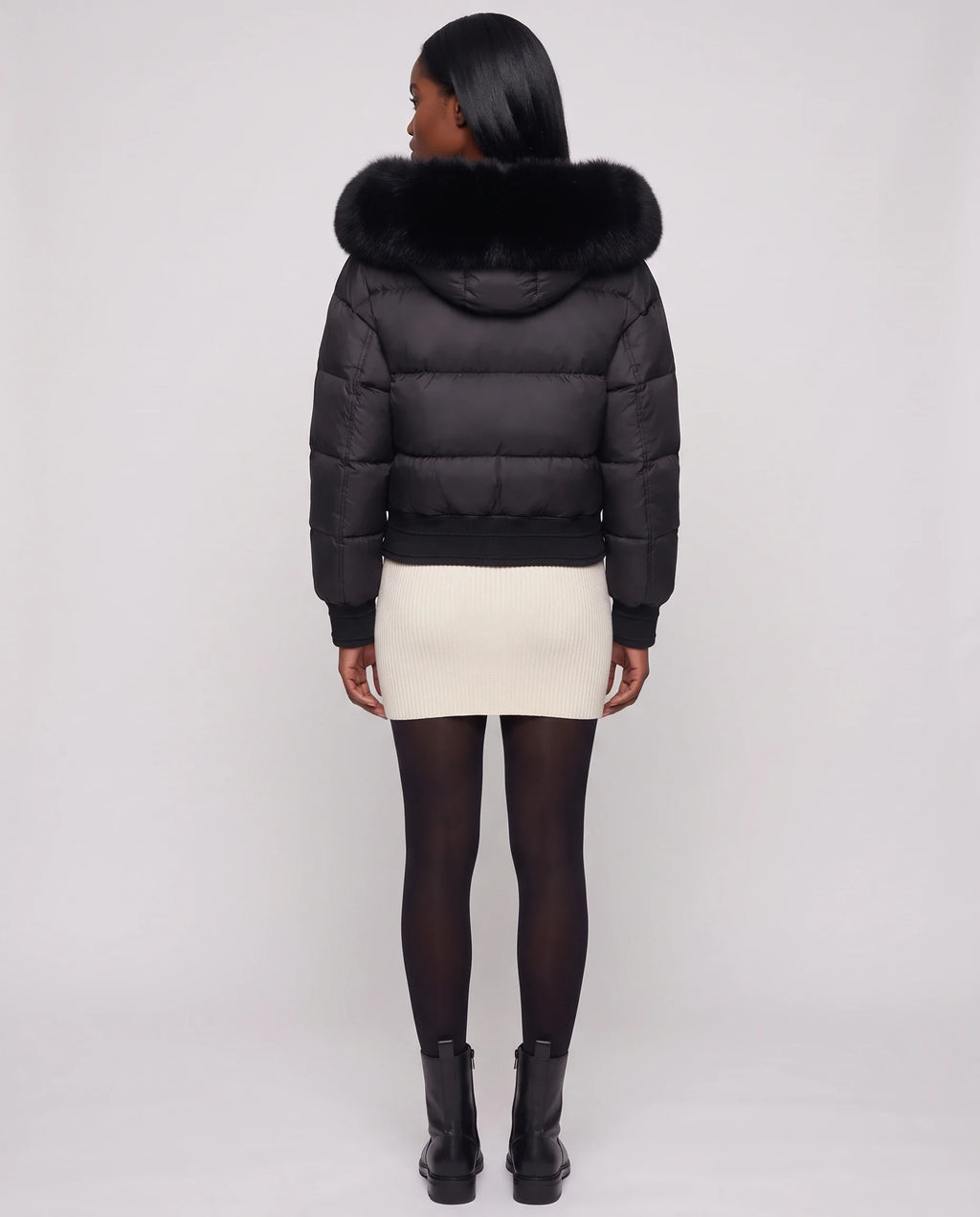 Doudoune courte blouson à capuche fausse fourrure