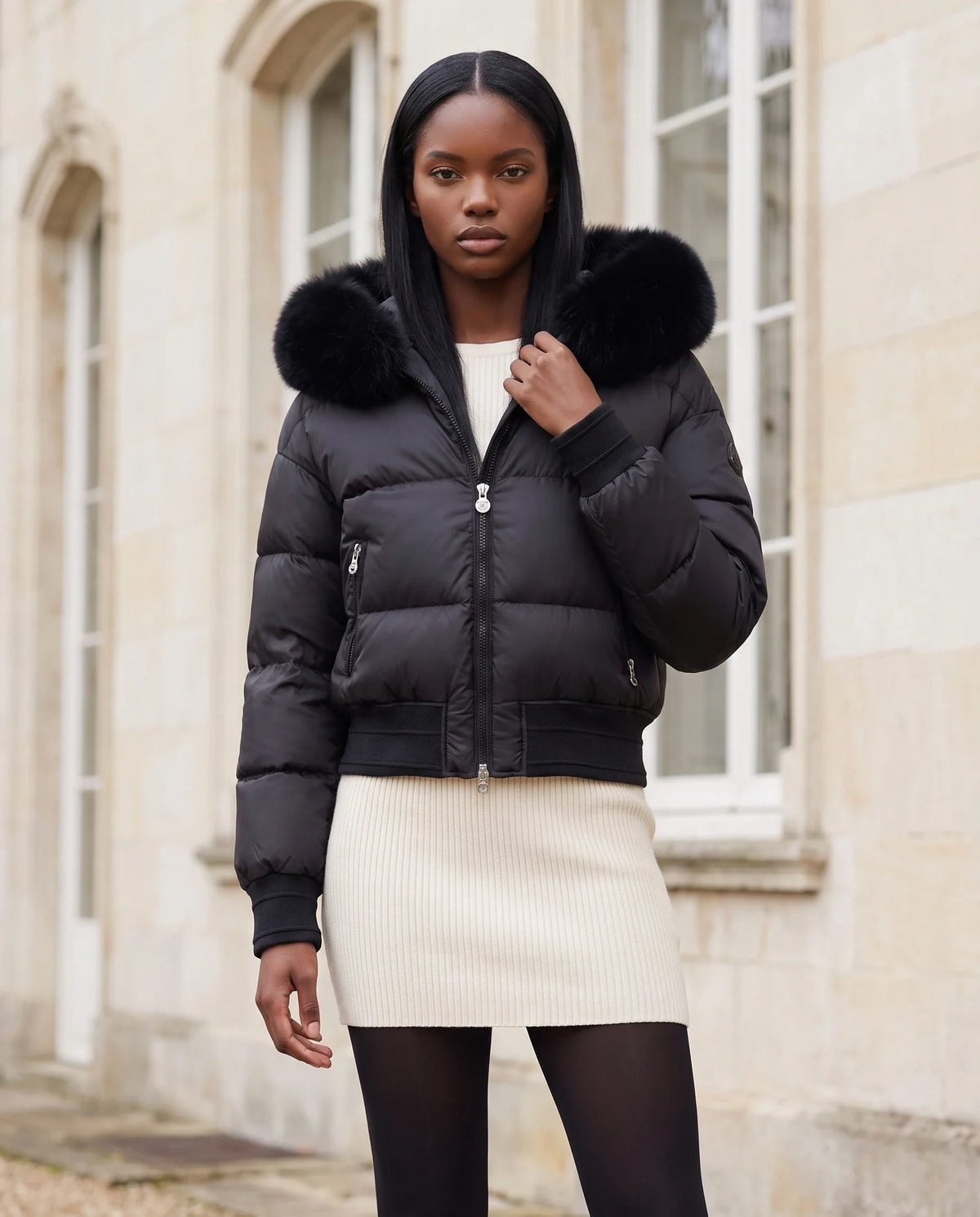 Doudoune courte blouson à capuche fausse fourrure