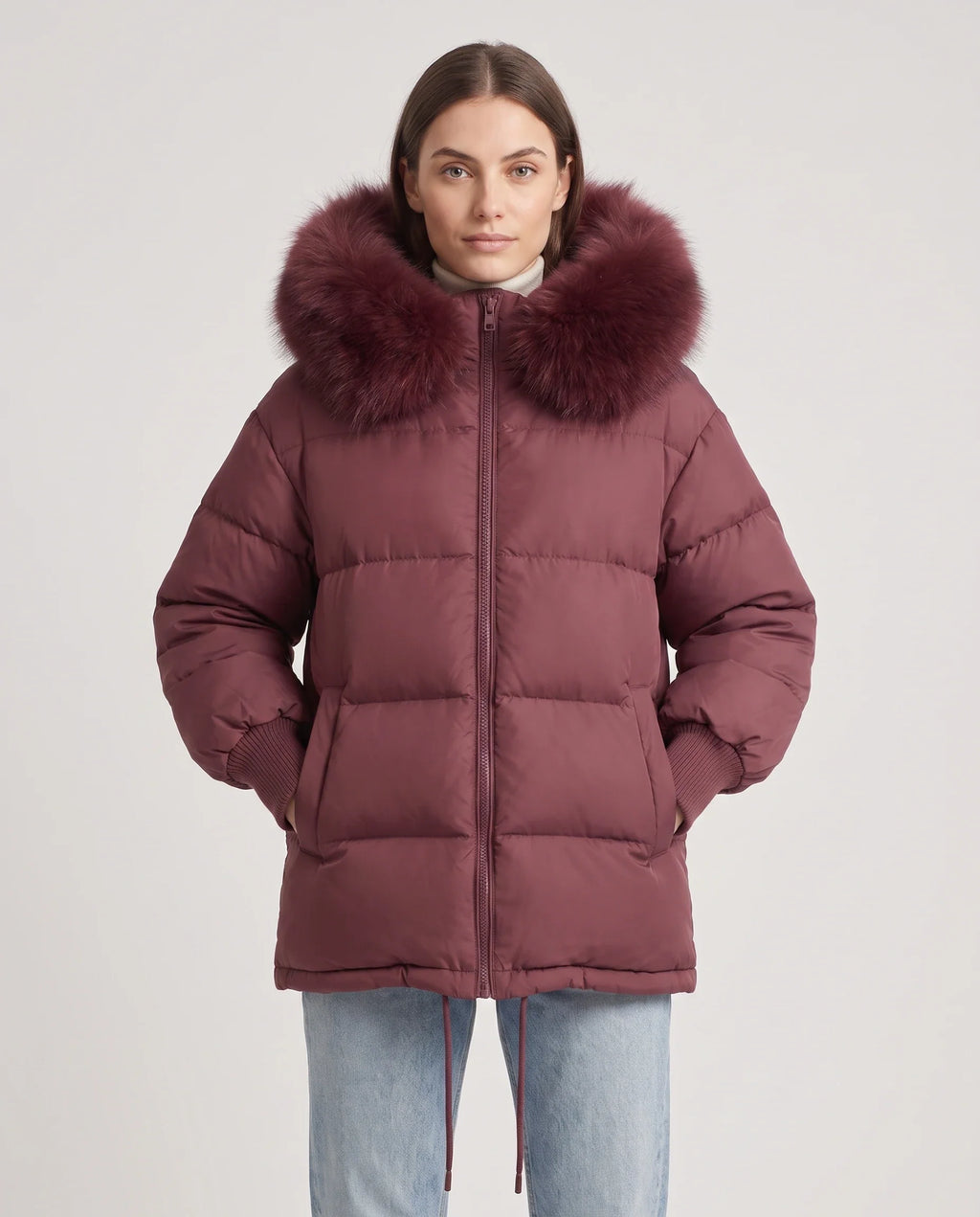 Doudoune courte oversize à capuche fausse fourrure