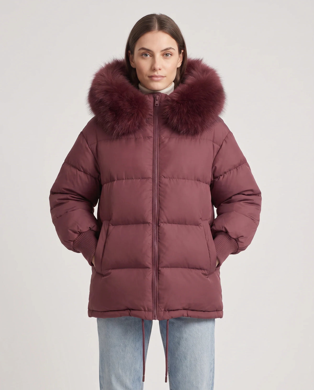 Doudoune courte oversize à capuche fausse fourrure