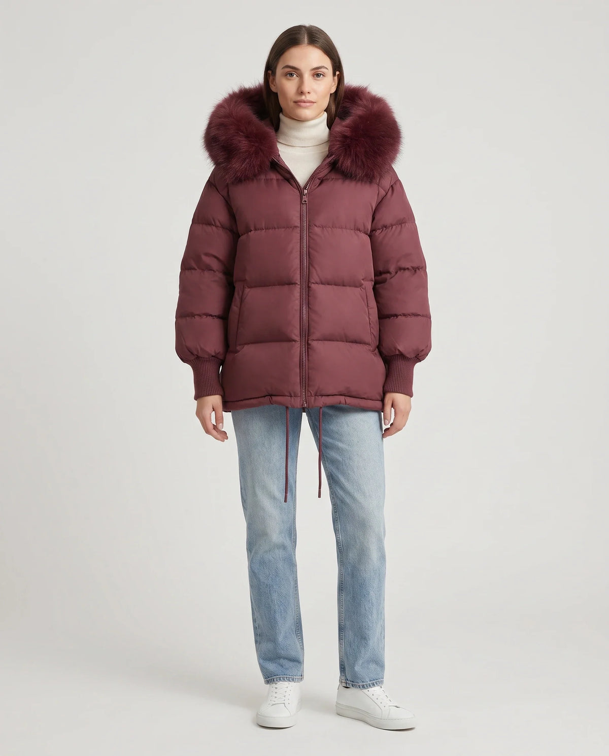 Doudoune courte oversize à capuche fausse fourrure