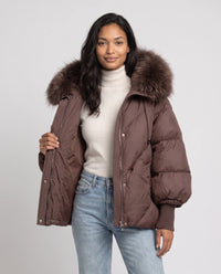 Doudoune courte oversize à capuche fausse fourrure