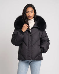 Doudoune courte oversize à capuche fausse fourrure