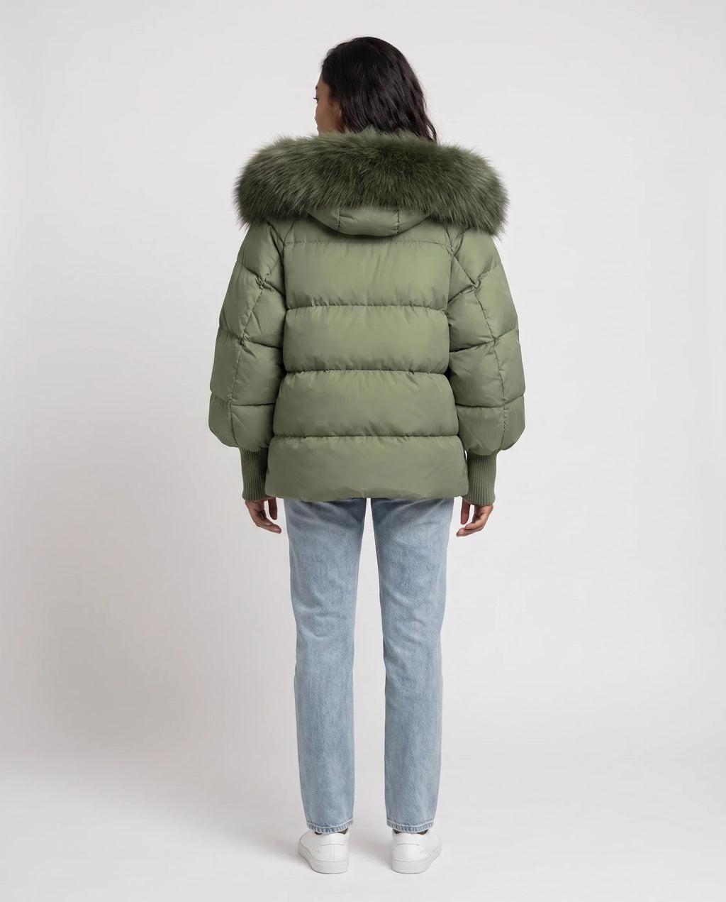 Doudoune courte oversize à capuche fausse fourrure