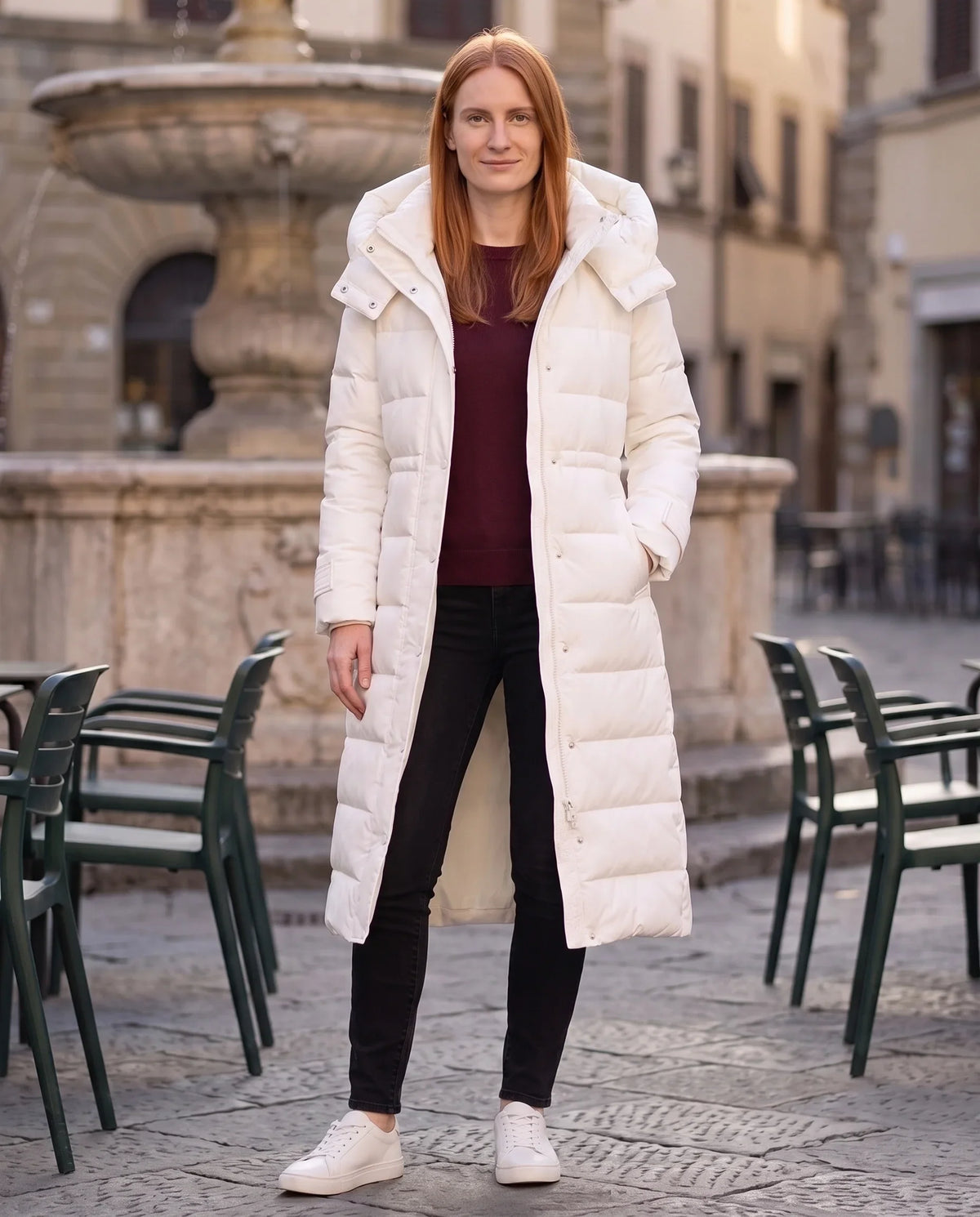 Doudoune extra-longue à capuche et ceinture
