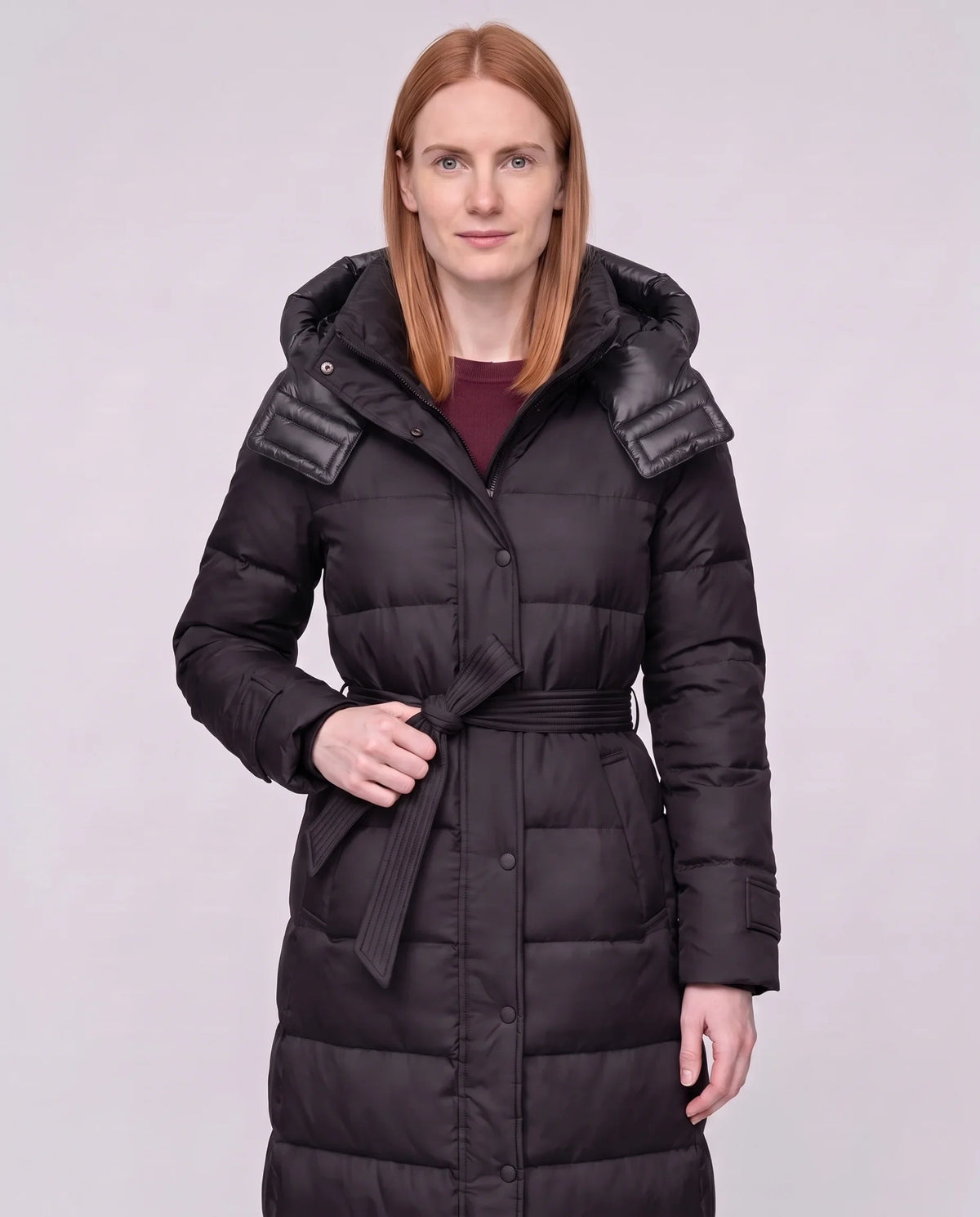 Doudoune extra-longue à capuche et ceinture