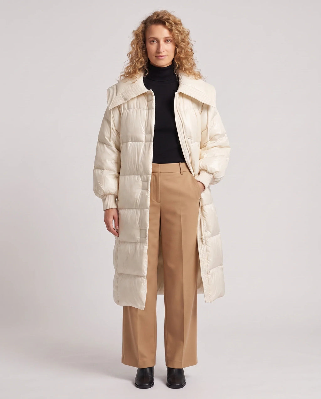 Doudoune extra-longue à grand col carré