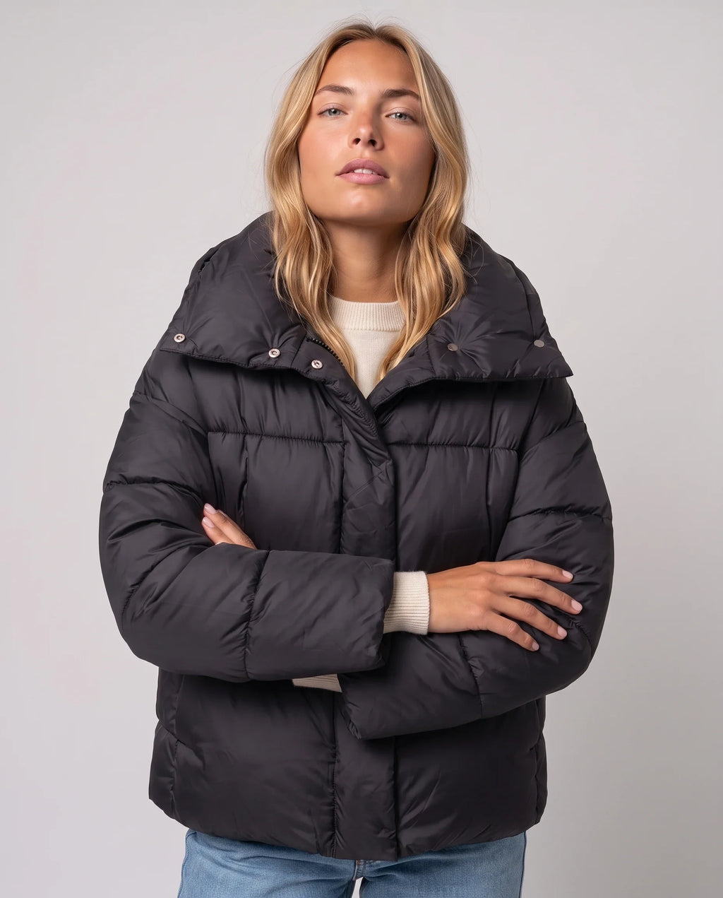 Doudoune courte oversize à grand col