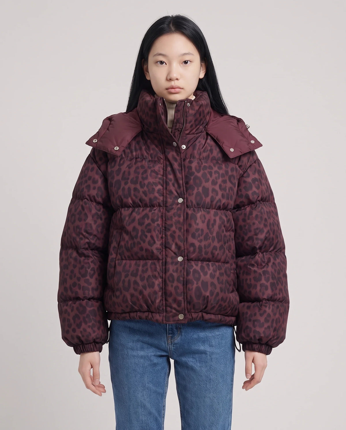 Doudoune courte oversize léopard à capuche amovible