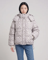 Doudoune courte oversize léopard à capuche amovible