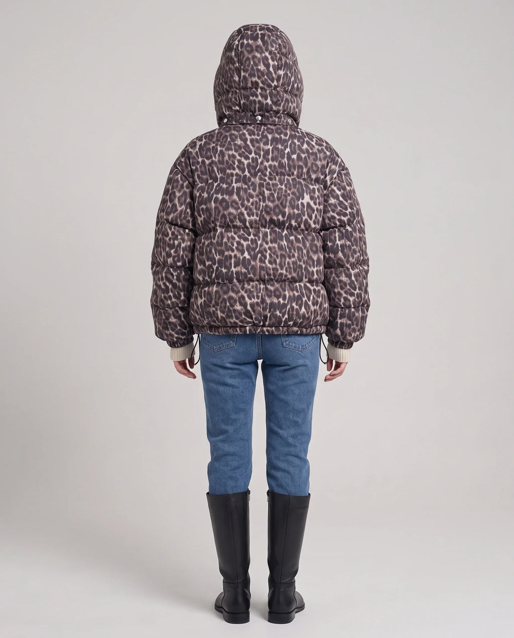 Doudoune courte oversize léopard à capuche amovible