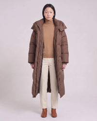 Doudoune maxi oversize à capuche et pressions