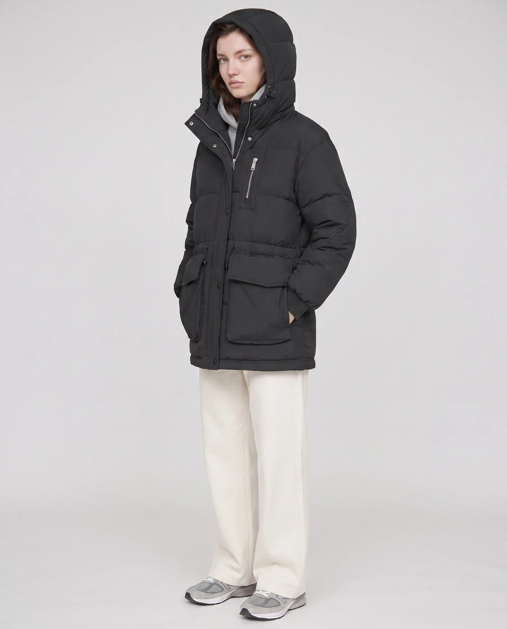 Doudoune mi-longue façon parka à poches plaquées