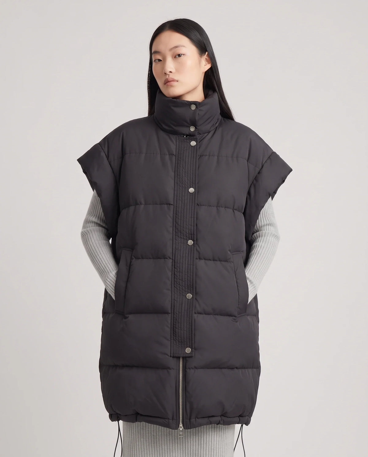 Doudoune sans manches longue oversize à patte plissée