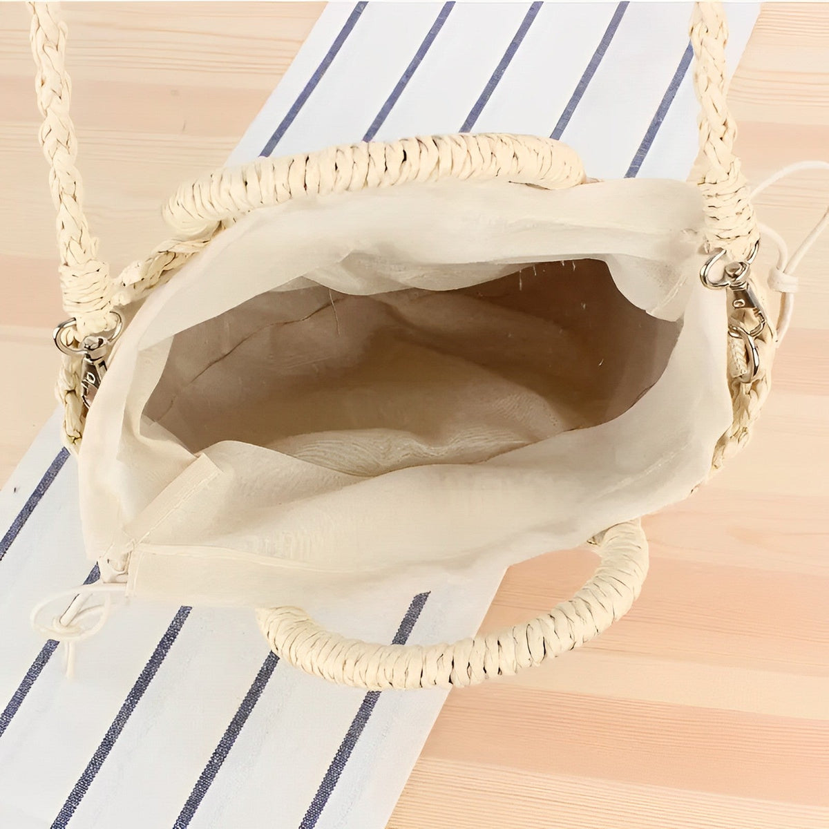 Sac à main en paille à bandoulière