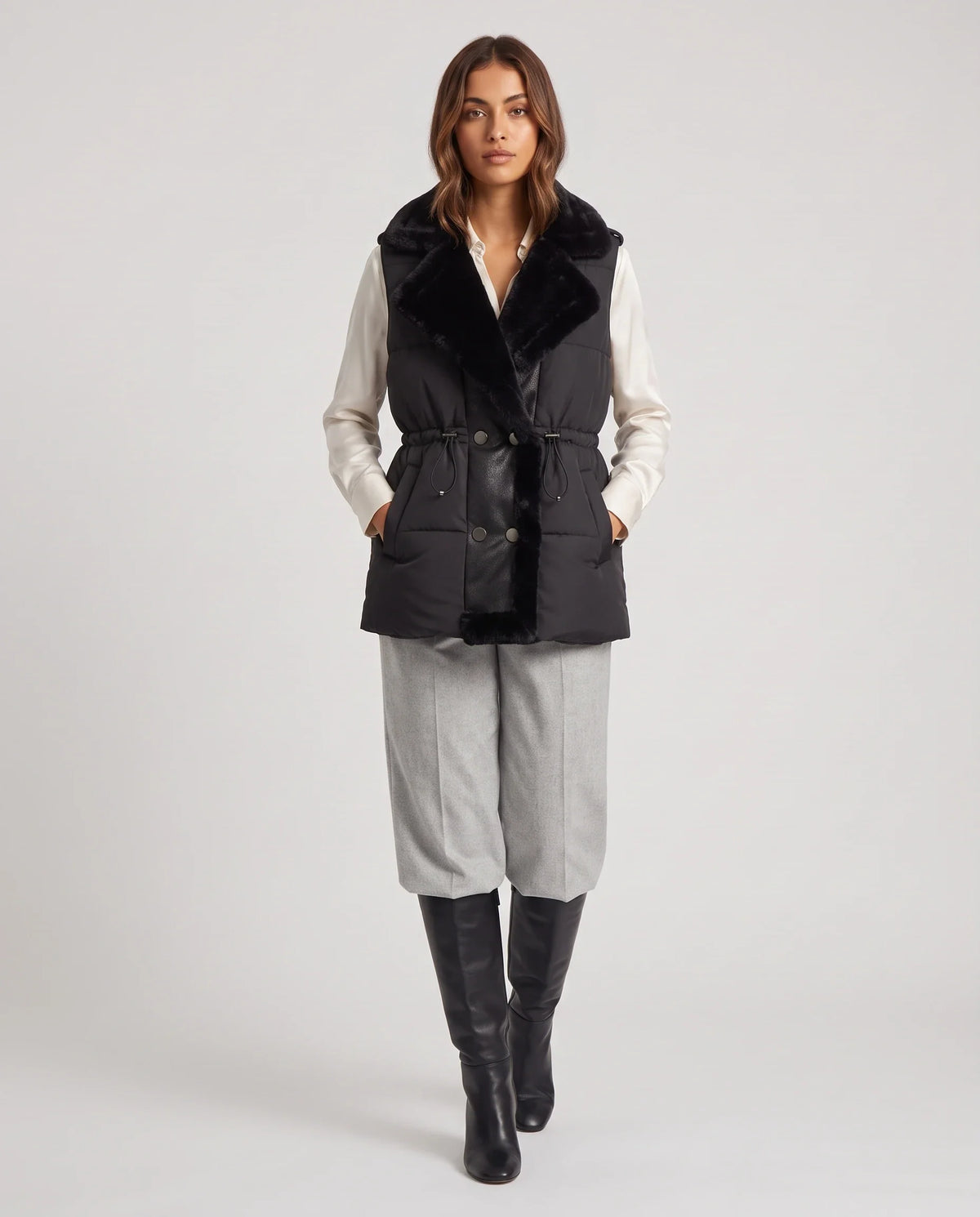 Gilet sans manches à col fausse fourrure