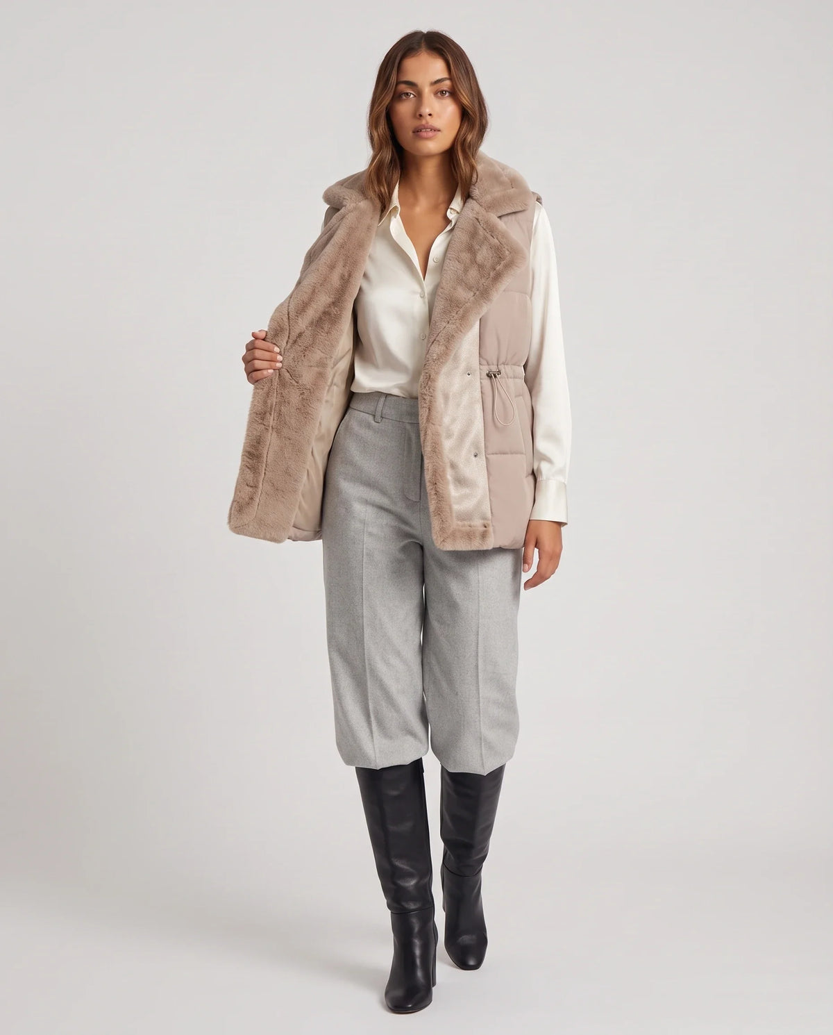 Gilet sans manches à col fausse fourrure