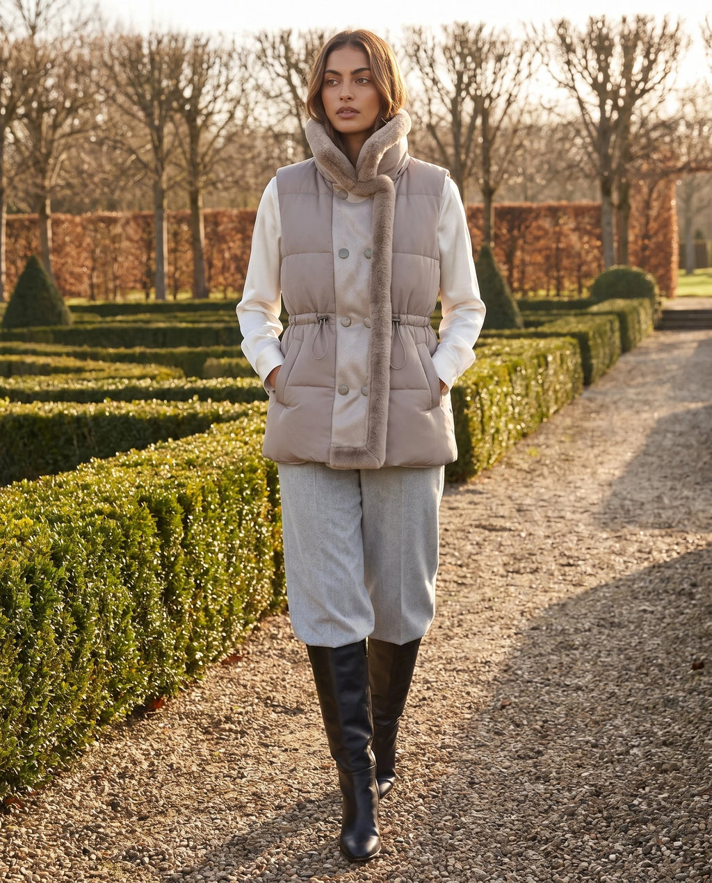 Gilet sans manches à col fausse fourrure