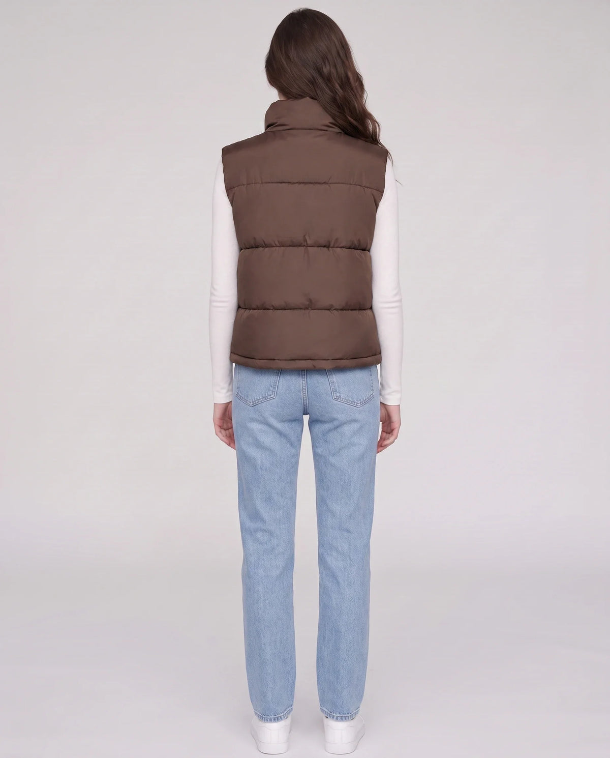 Gilet matelassé cropped à ourlet à cordon