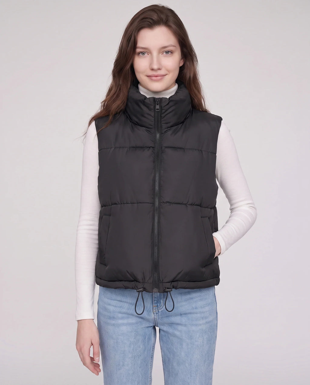 Gilet matelassé cropped à ourlet à cordon