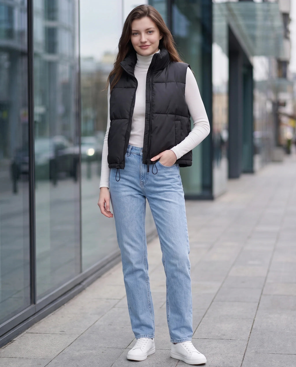 Gilet matelassé cropped à ourlet à cordon