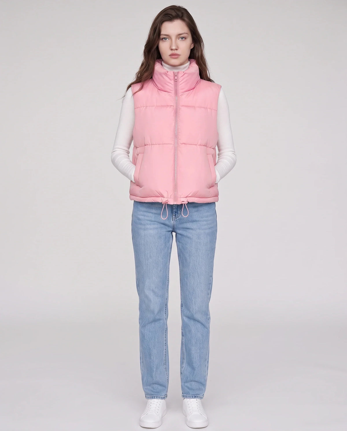 Gilet matelassé cropped à ourlet à cordon