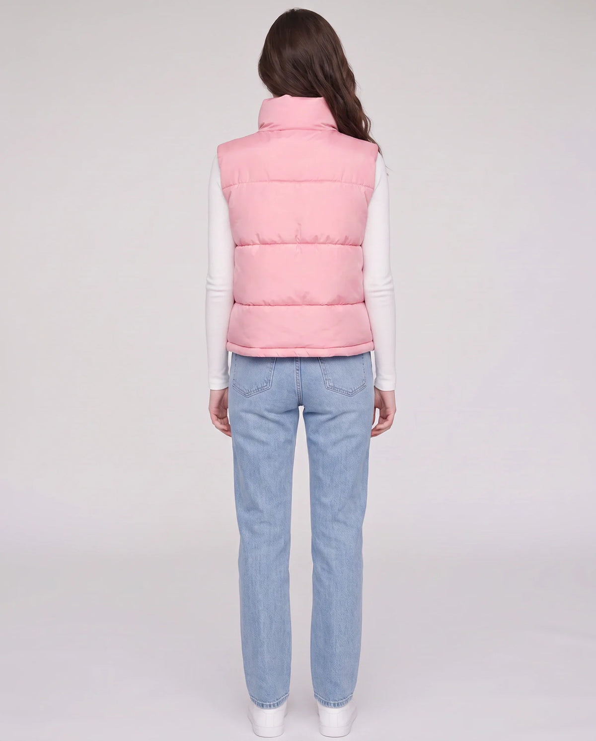 Gilet matelassé cropped à ourlet à cordon