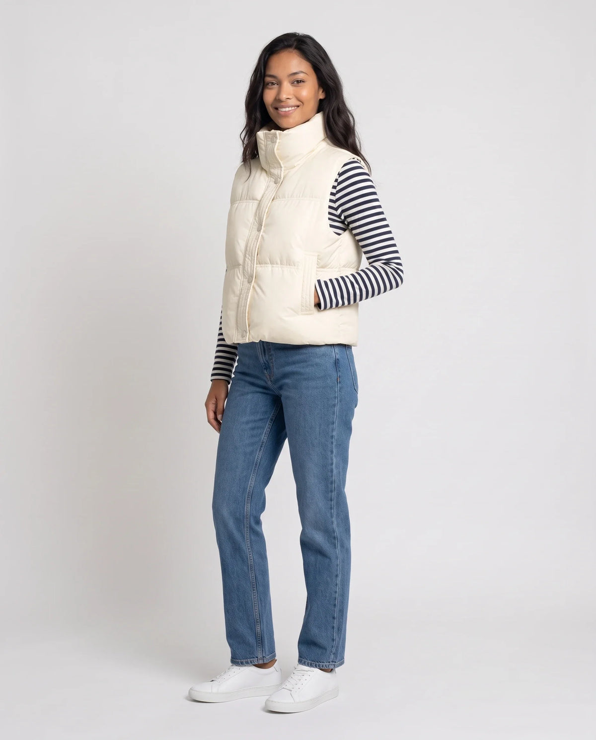 Gilet matelassé cropped à col montant