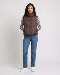 Gilet matelassé cropped à col montant